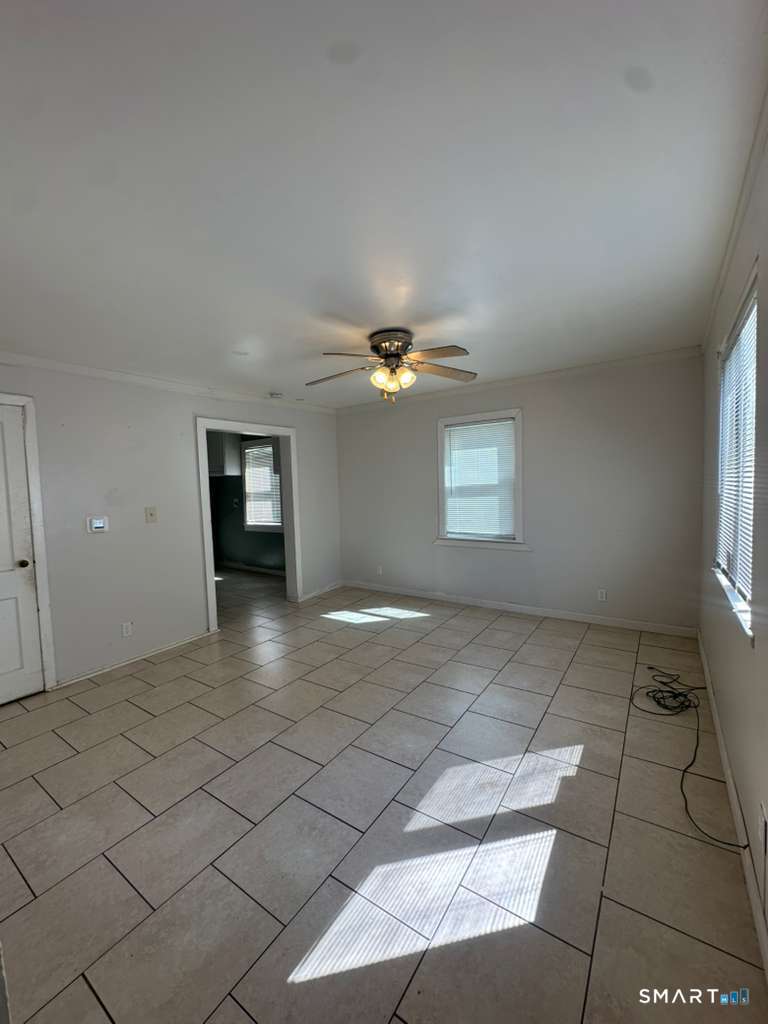 184 Pearl Harbor Street Bridgeport CT 06610