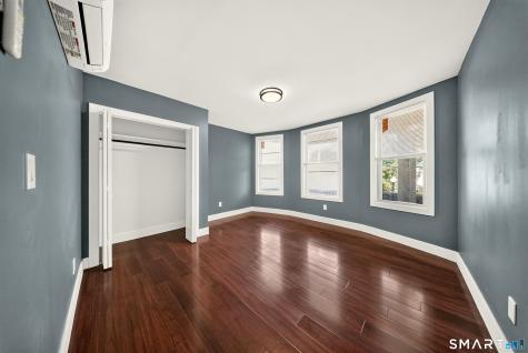 357 Park Avenue Bridgeport CT 06604