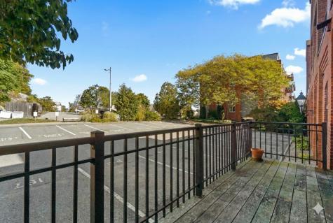 17 Water Street Groton CT 06355