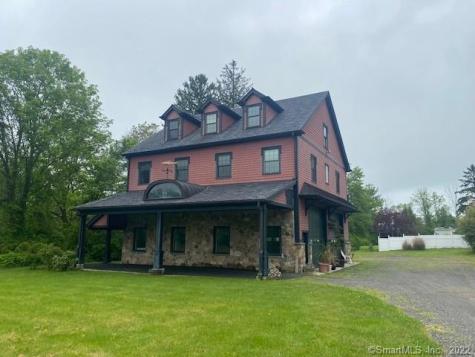 8 Sunnyview Drive Redding CT 06896