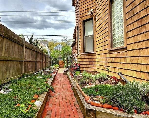 15 Merwin Avenue Milford CT 06460
