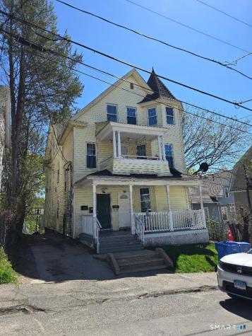 219 Woodlawn Terrace Waterbury CT 06710
