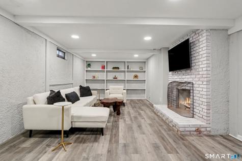 143 Old Hyde Road Weston CT 06883