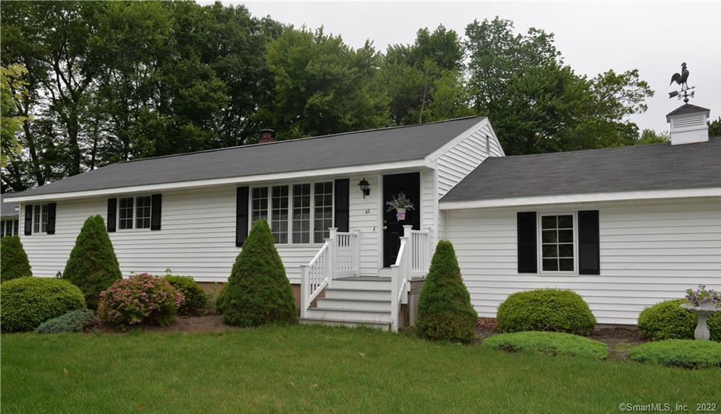 42 Angel Place North Haven CT 06473