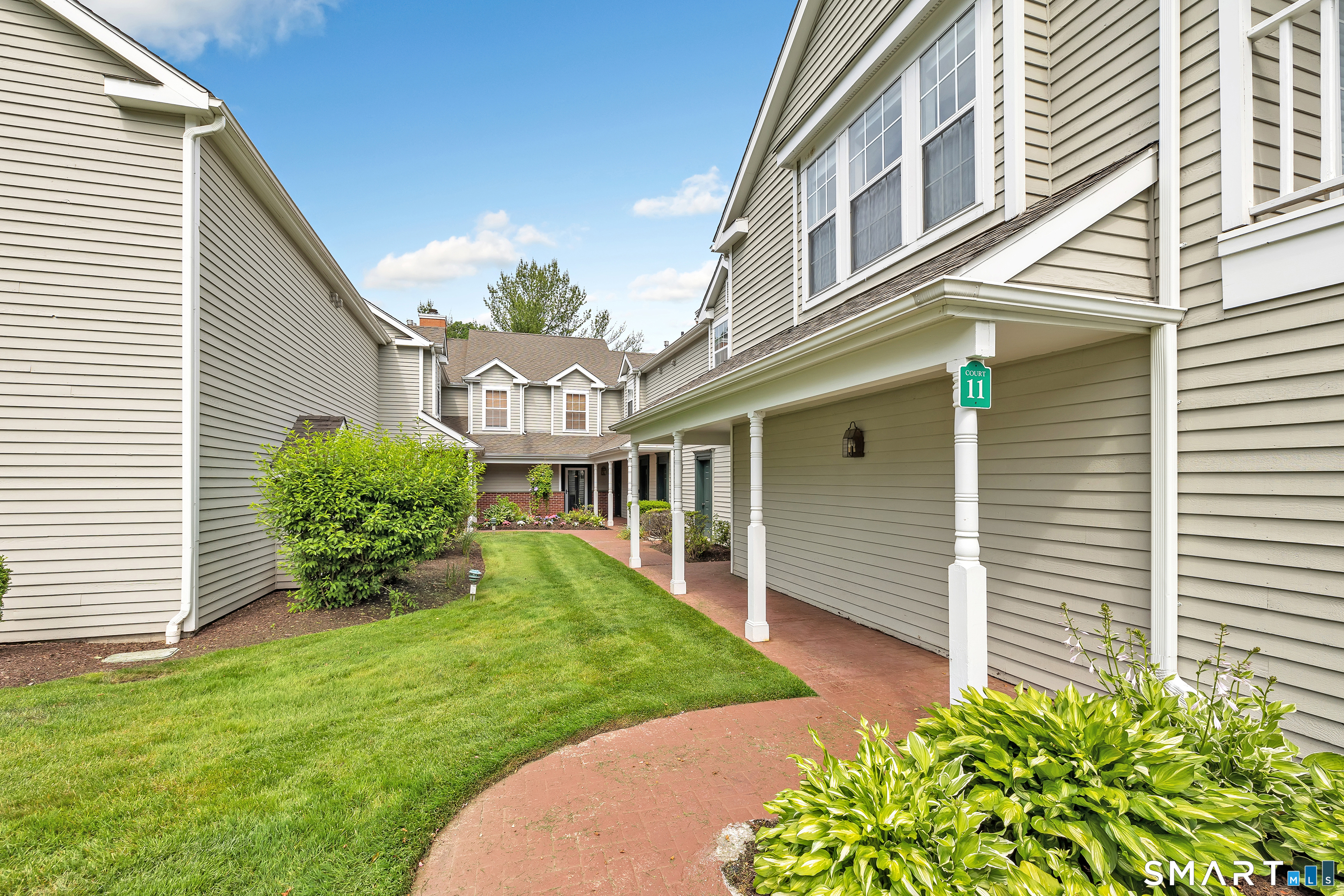 201 Mayfield Drive Trumbull CT 06611