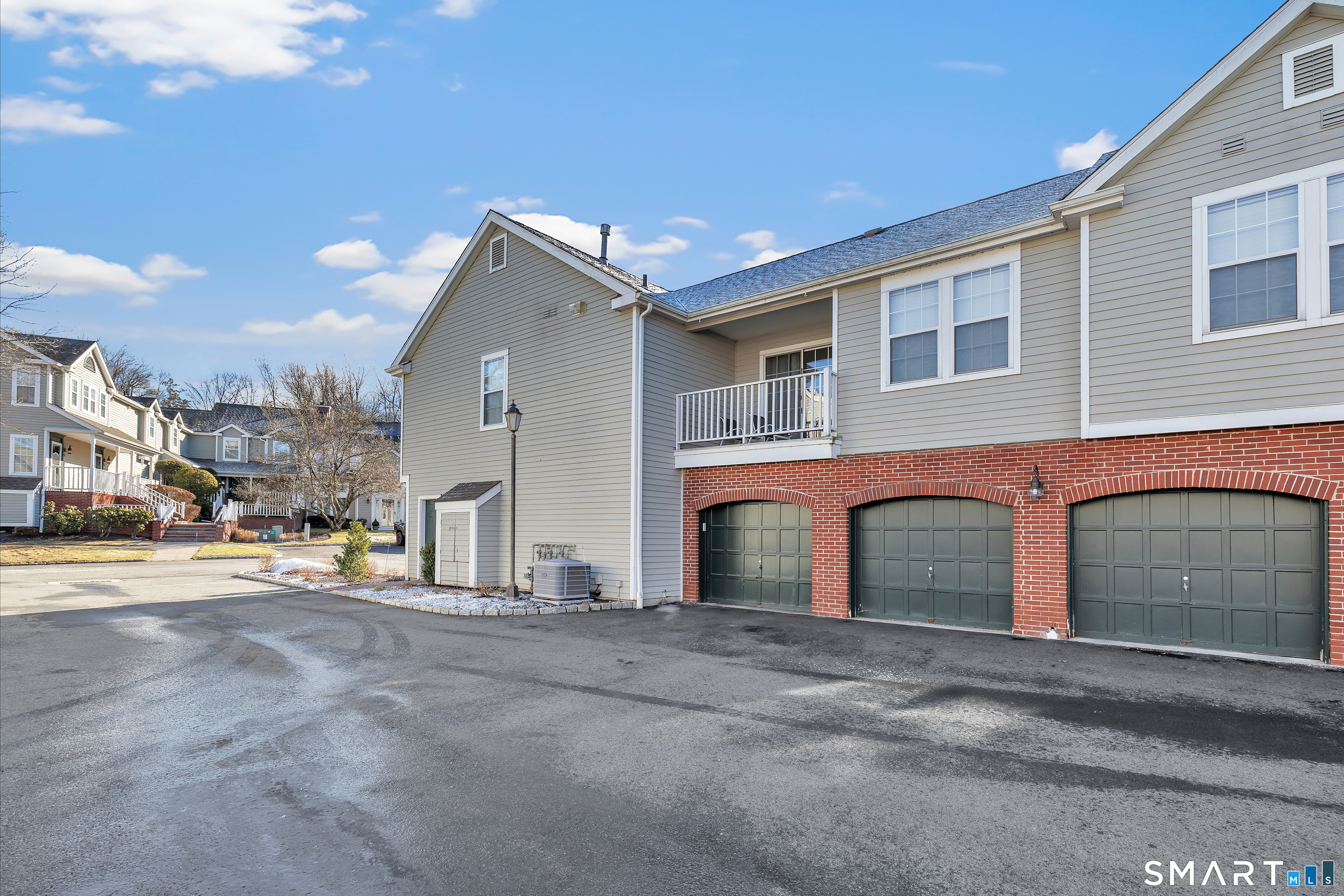 201 Mayfield Drive Trumbull CT 06611