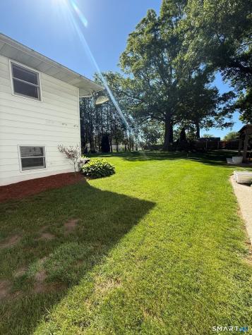 21 Cheryl Drive Waterbury CT 06708