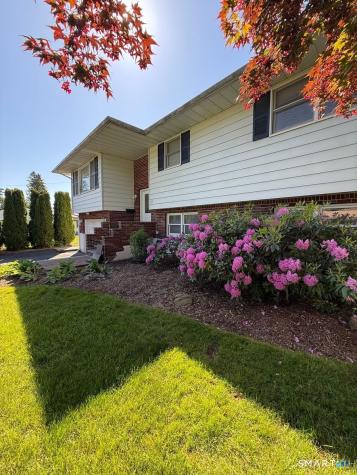 21 Cheryl Drive Waterbury CT 06708
