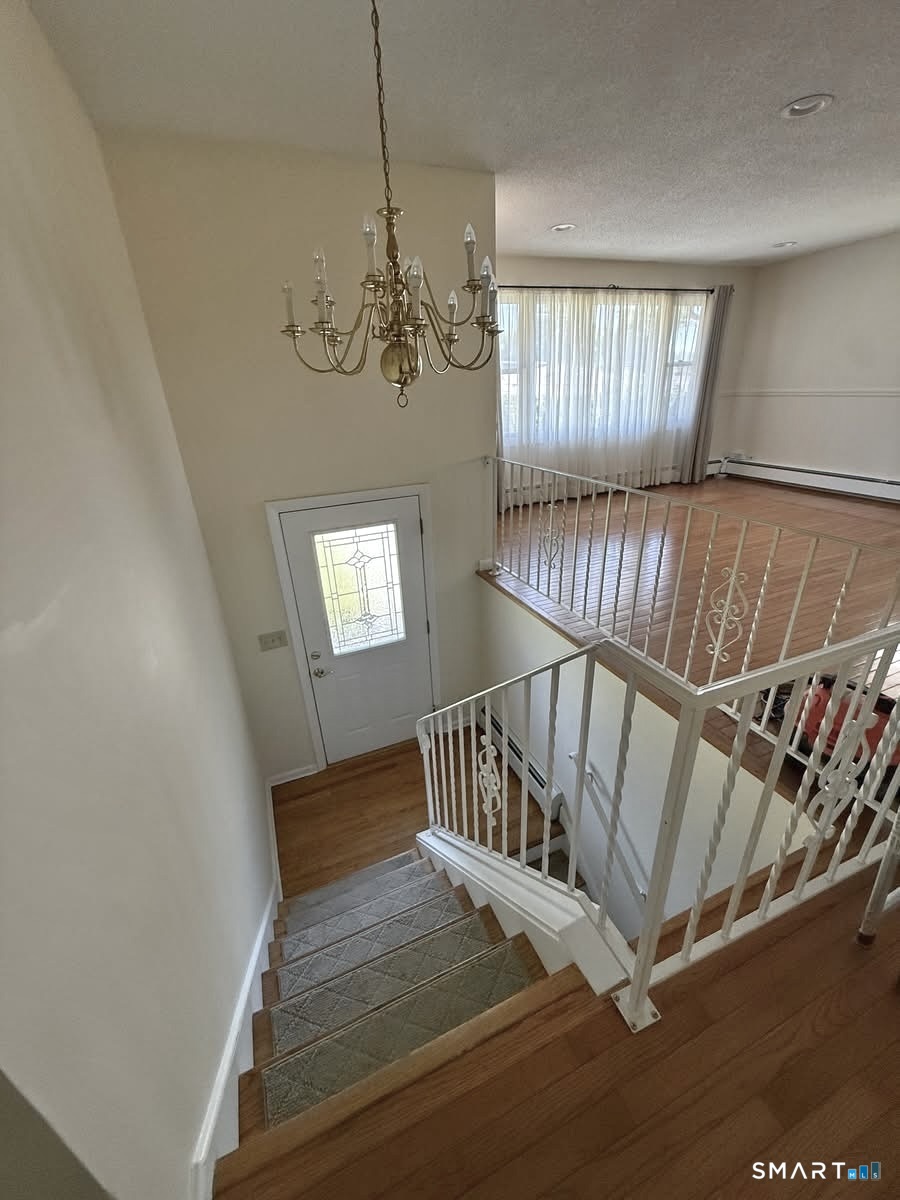 21 Cheryl Drive Waterbury CT 06708