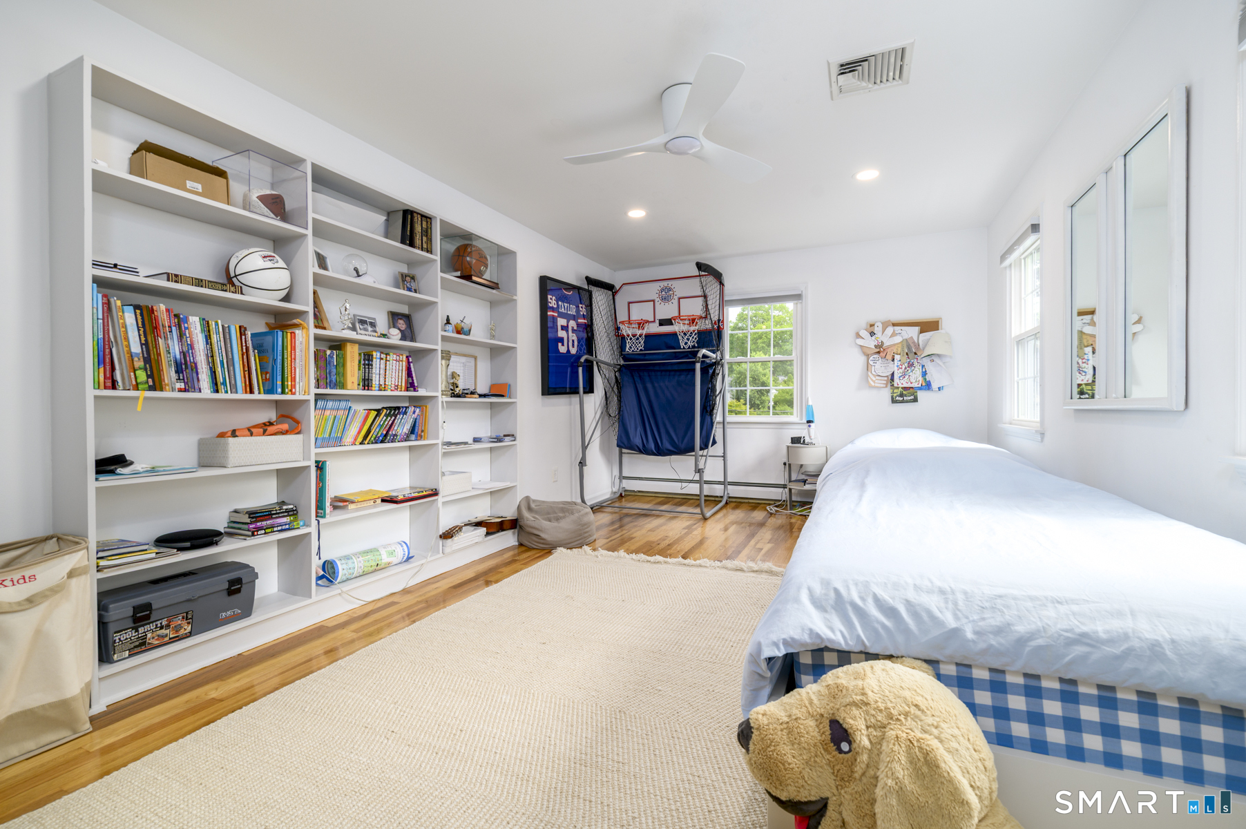 44 Newfield Court Stamford CT 06905