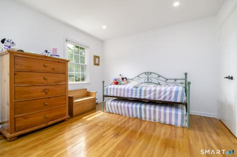 44 Newfield Court Stamford CT 06905