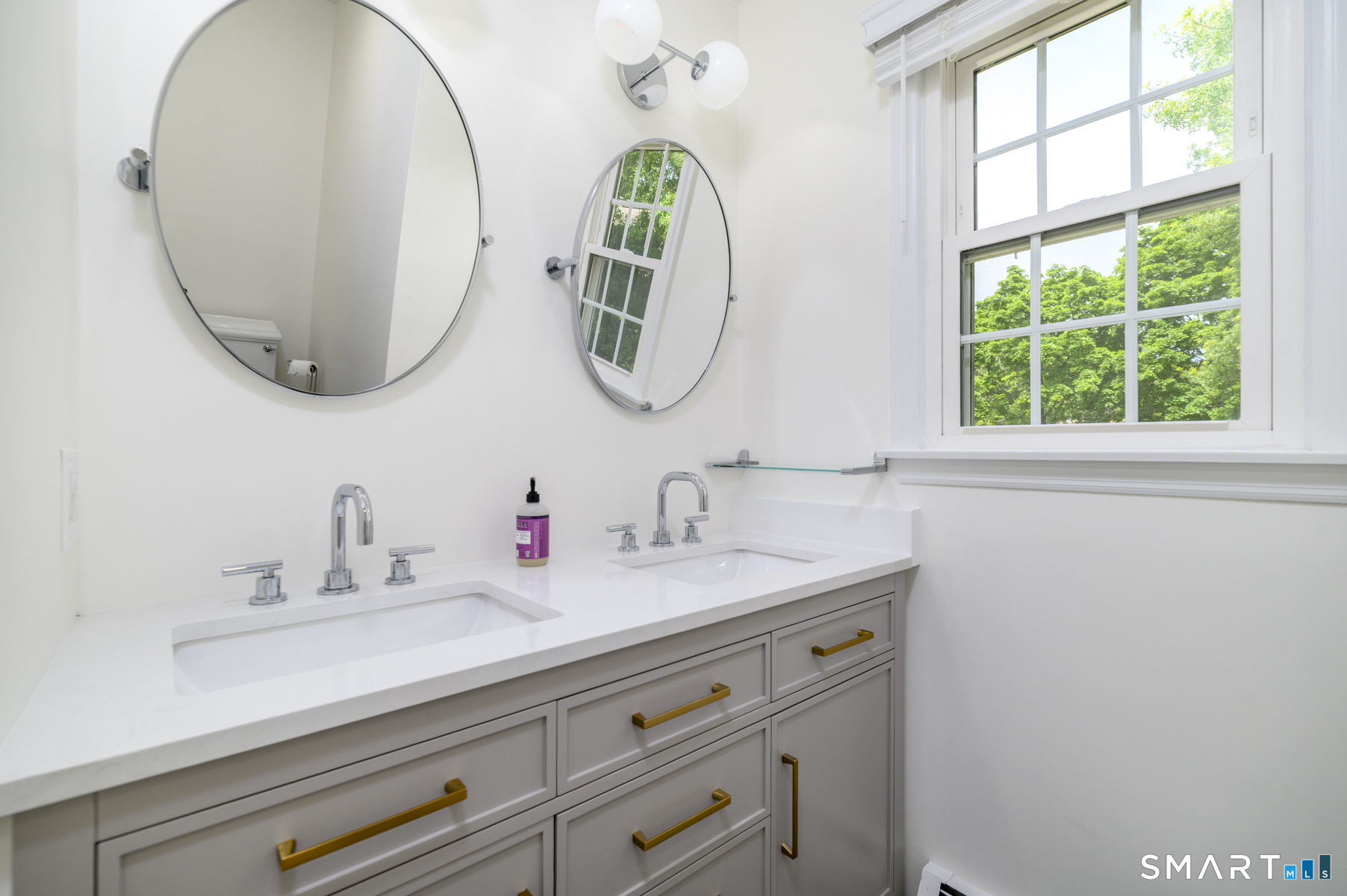 44 Newfield Court Stamford CT 06905