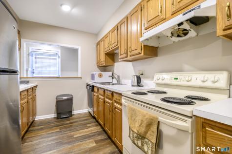 44 Newfield Court Stamford CT 06905