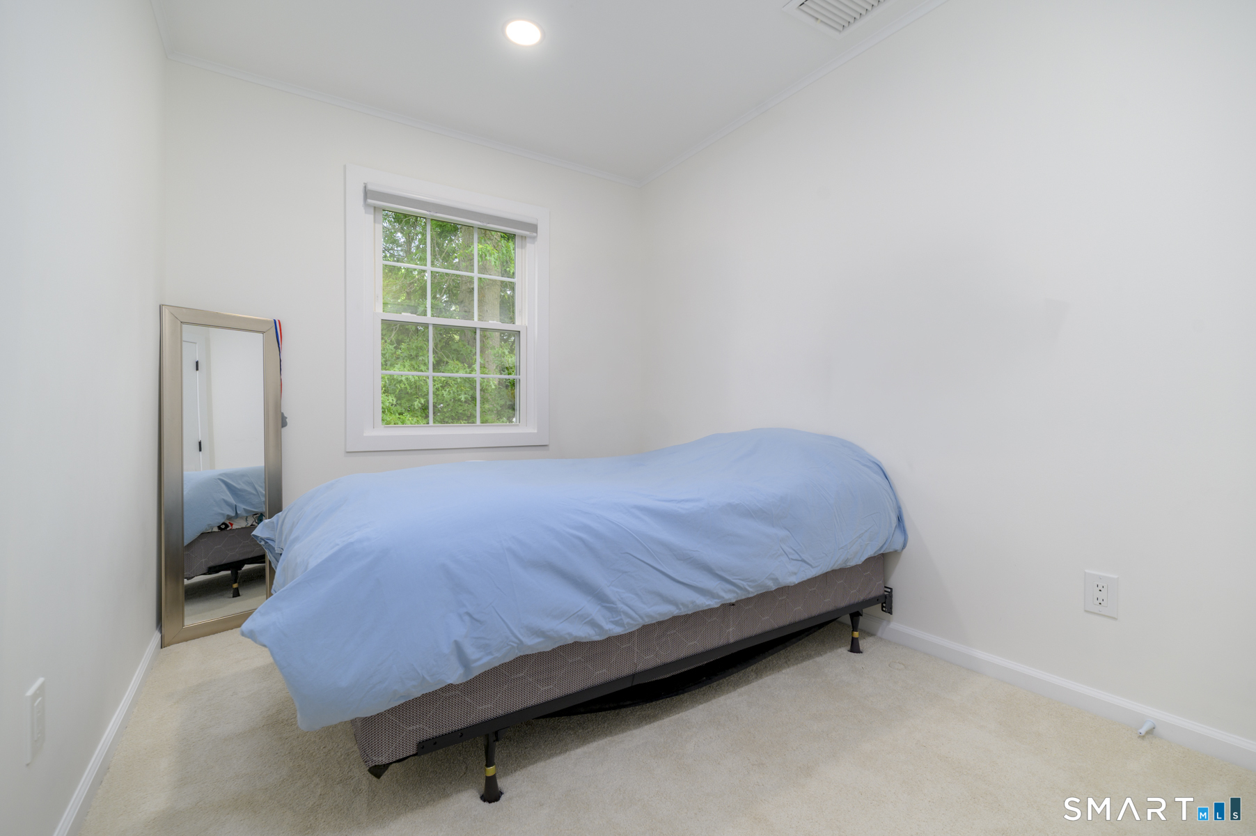44 Newfield Court Stamford CT 06905