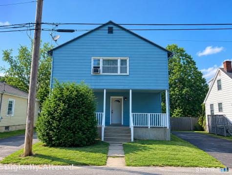 17 Manila Avenue Woodbridge CT 06525
