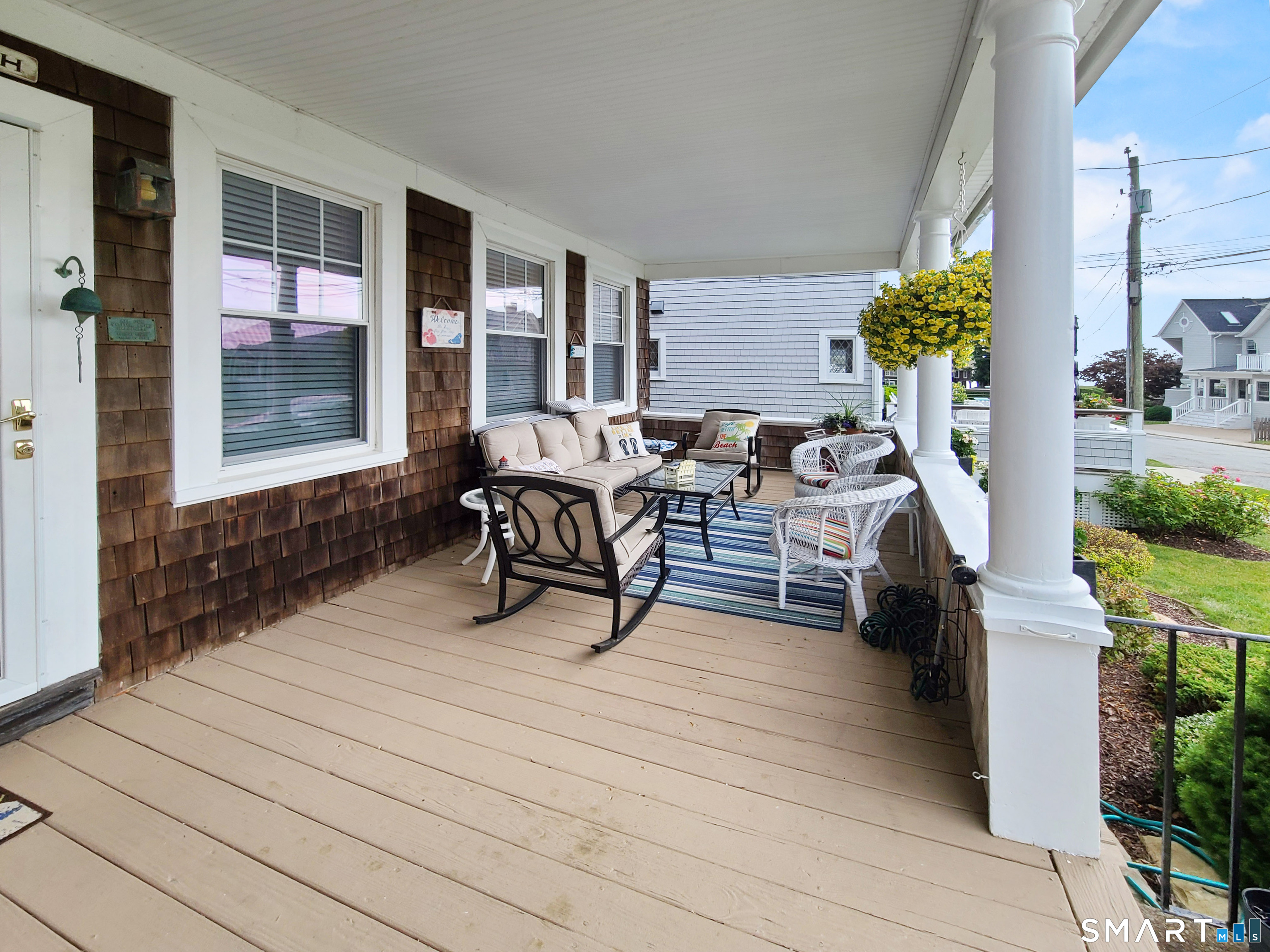 12 Elliott Avenue New London CT 06320