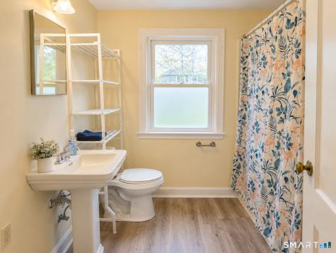 22 High Ridge Road Guilford CT 06437
