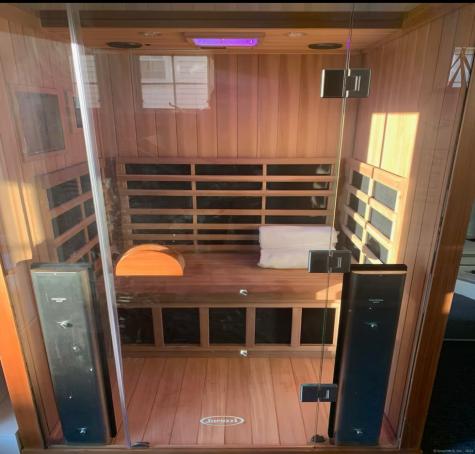 99 Jupiter Point Road Groton CT 06340