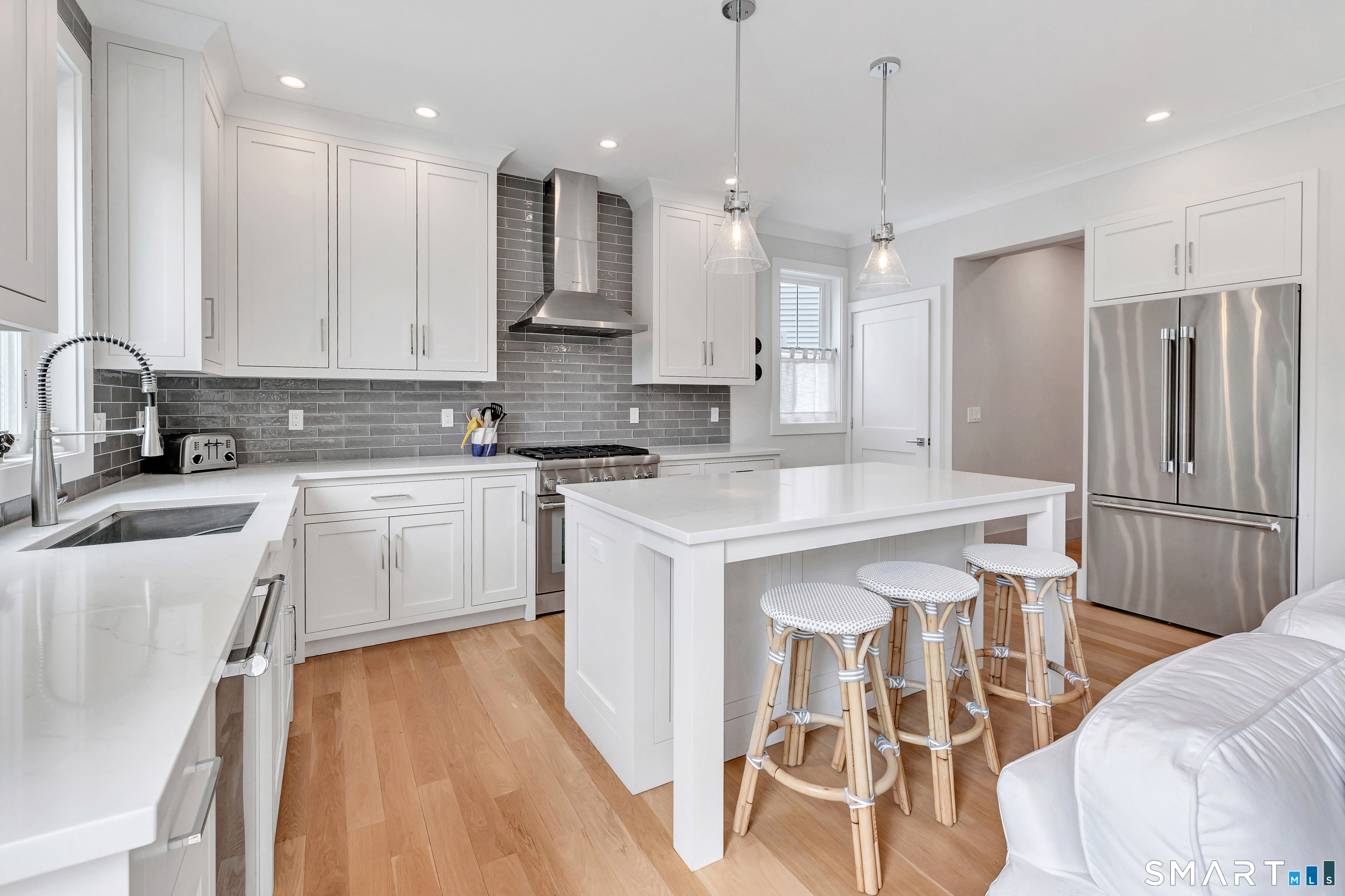 884 Oldfield Road Fairfield CT 06824