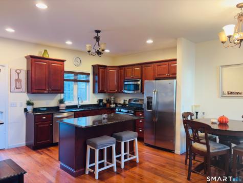 11 Old Oak Drive Brookfield CT 06804