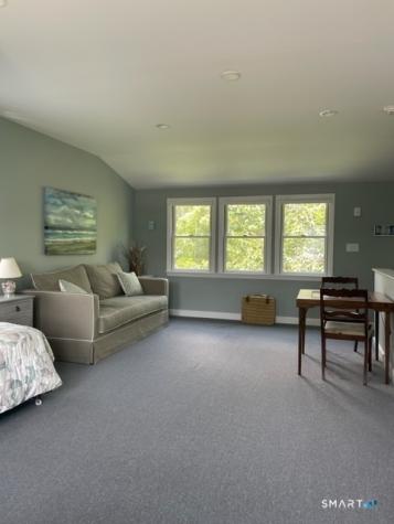 402 Riverside Drive Fairfield CT 06824