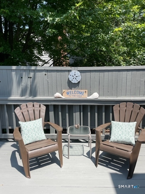 402 Riverside Drive Fairfield CT 06824