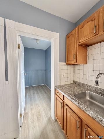 32 Grace Street New Haven CT 06511