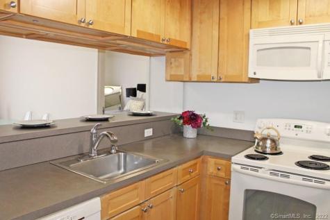 30 Crosby Street Danbury CT 06810