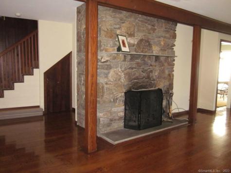 181 Kings Highway Milford CT 06460