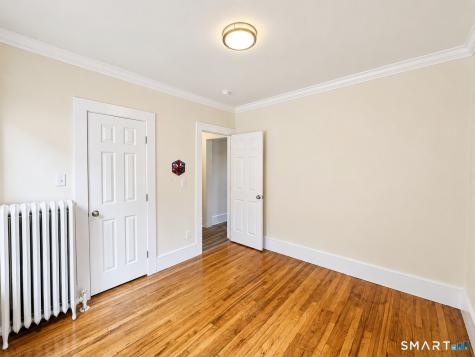 44-46 Glendale Avenue Hartford CT 06106