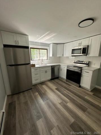 1053 Christian Road Middlebury CT 06762