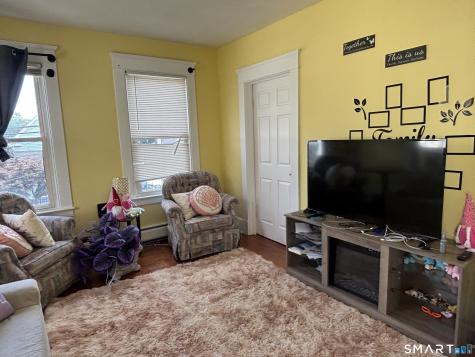 91 Lamson Street West Haven CT 06516