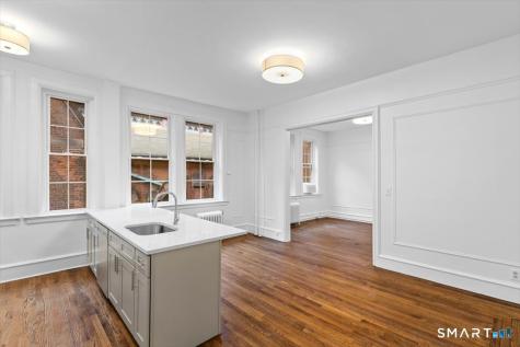 284 Orange Street New Haven CT 06510