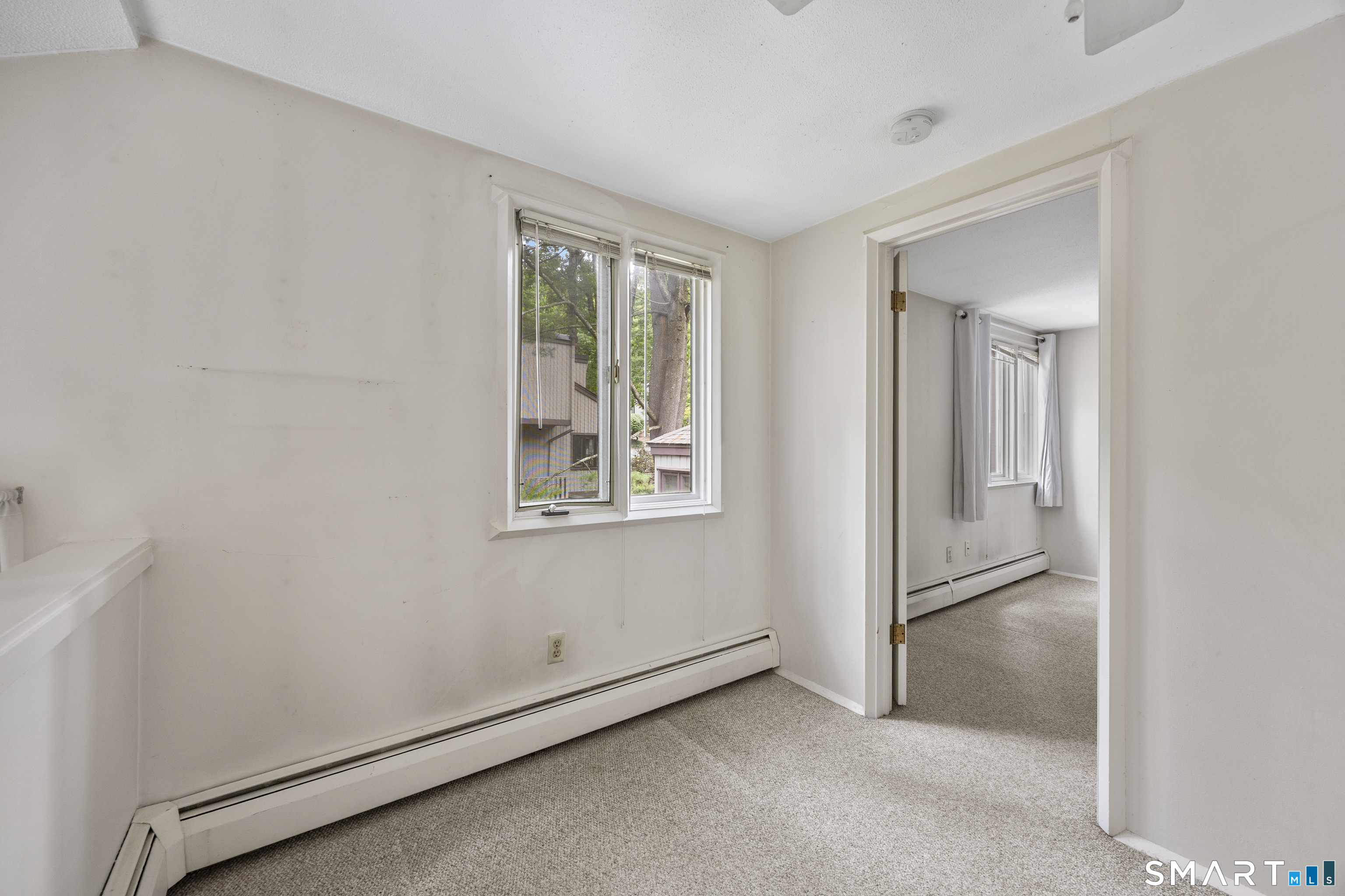 2 Earls Court Farmington CT 06032