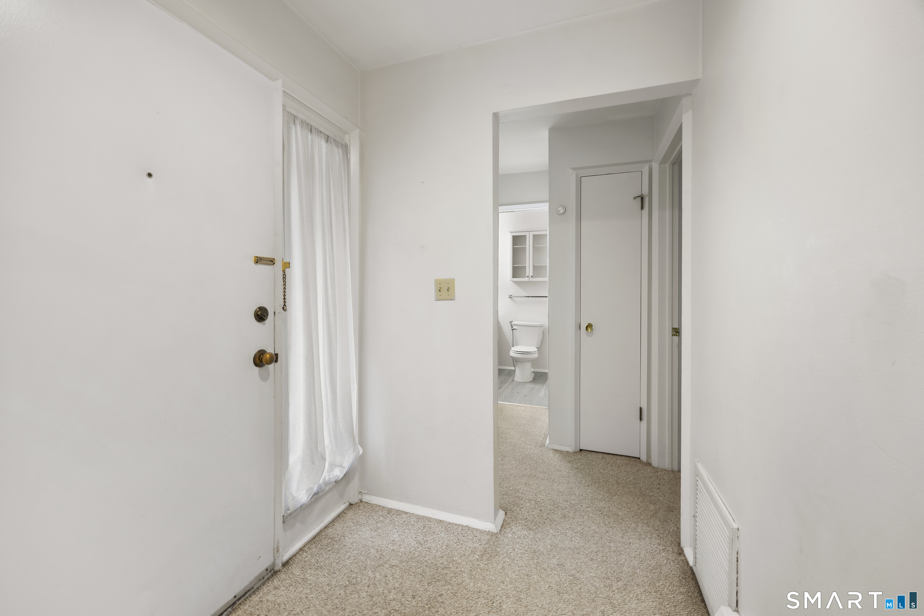 2 Earls Court Farmington CT 06032