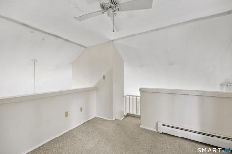 2 Earls Court Farmington CT 06032