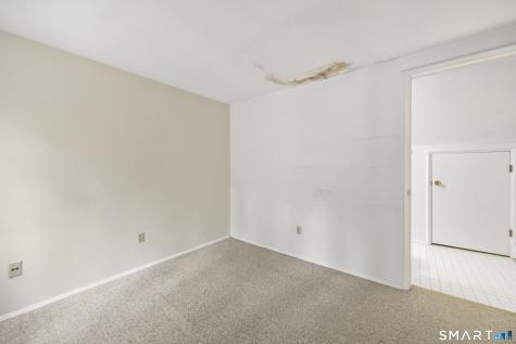 2 Earls Court Farmington CT 06032
