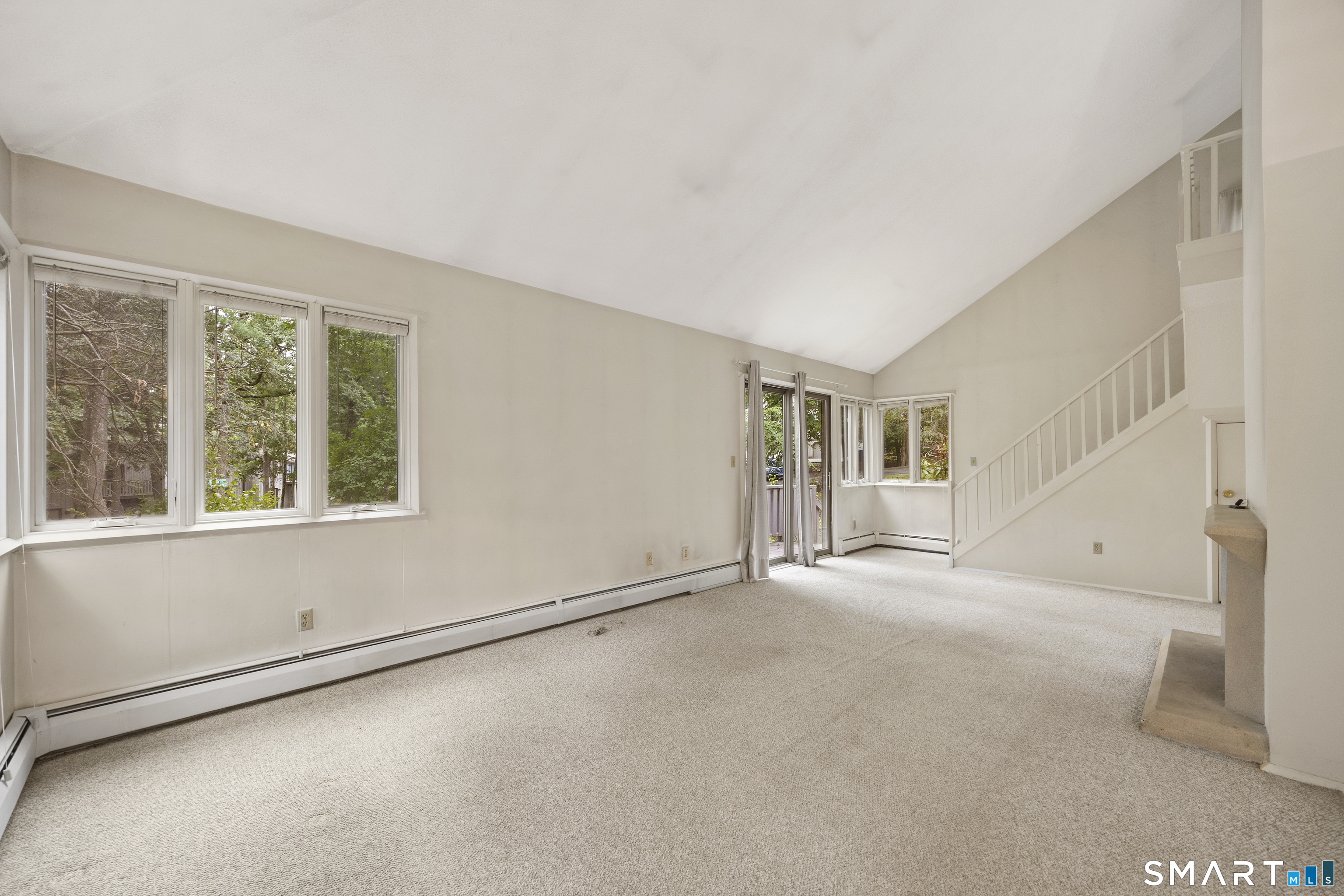 2 Earls Court Farmington CT 06032