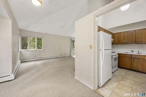2 Earls Court Farmington CT 06032