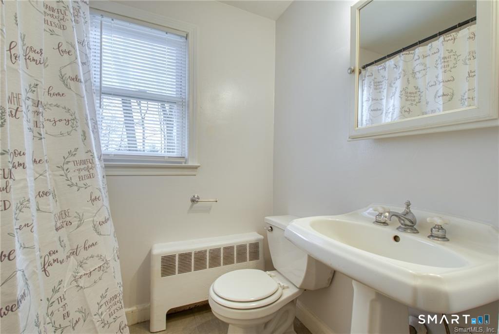 79 Birdseye Road Farmington CT 06032