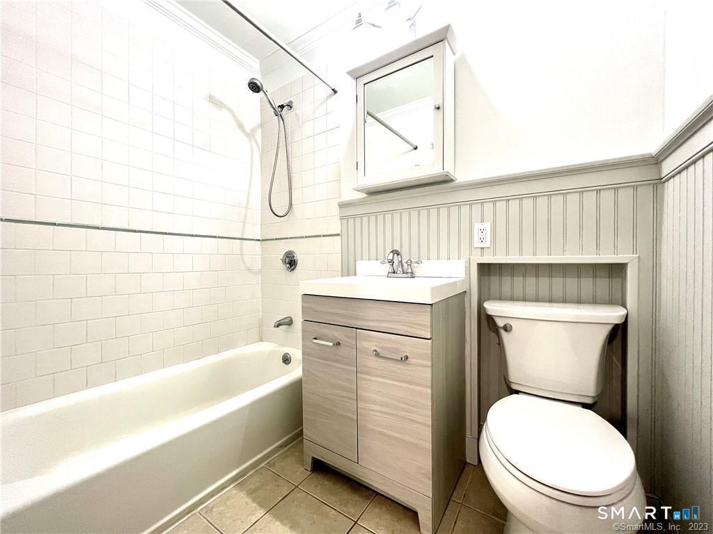 11 Bedford Avenue Norwalk CT 06850