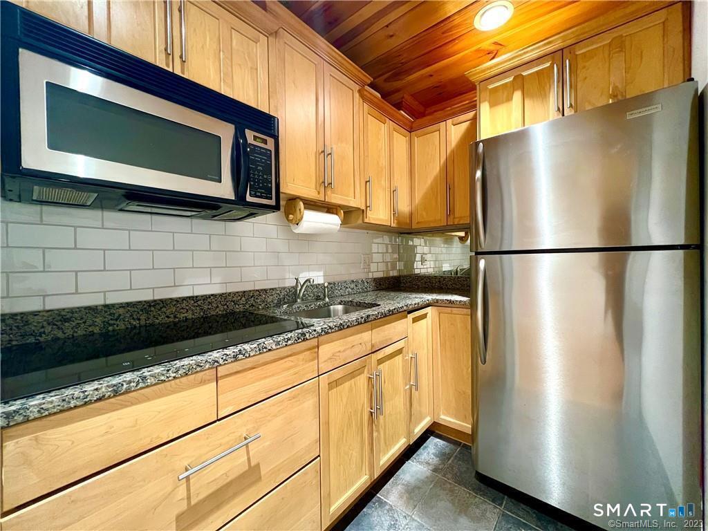 11 Bedford Avenue Norwalk CT 06850