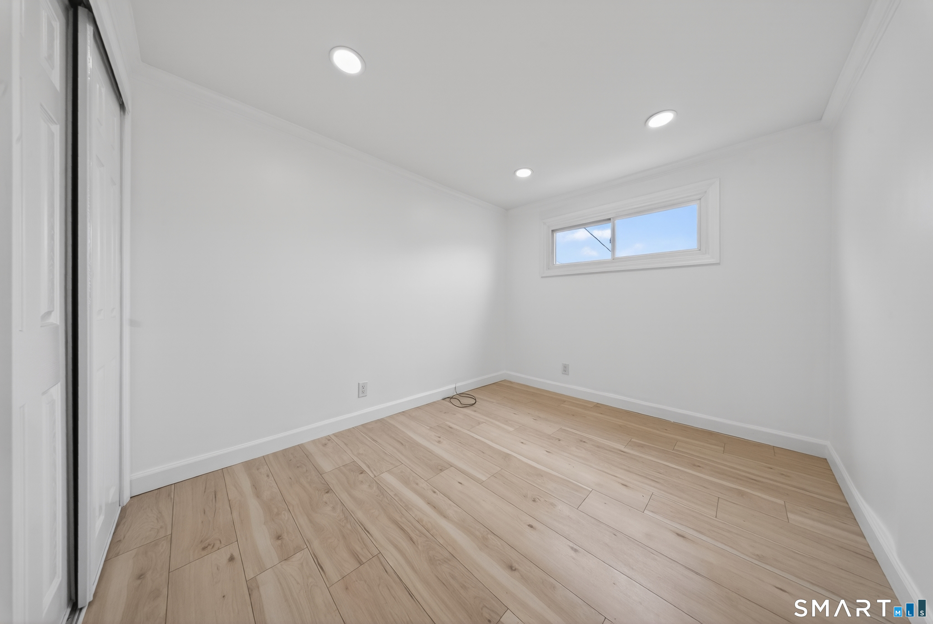 207 Hillcrest Road Bridgeport CT 06606