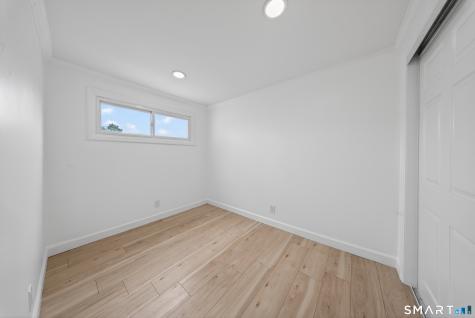 207 Hillcrest Road Bridgeport CT 06606