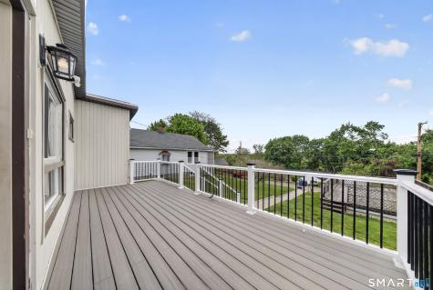 207 Hillcrest Road Bridgeport CT 06606