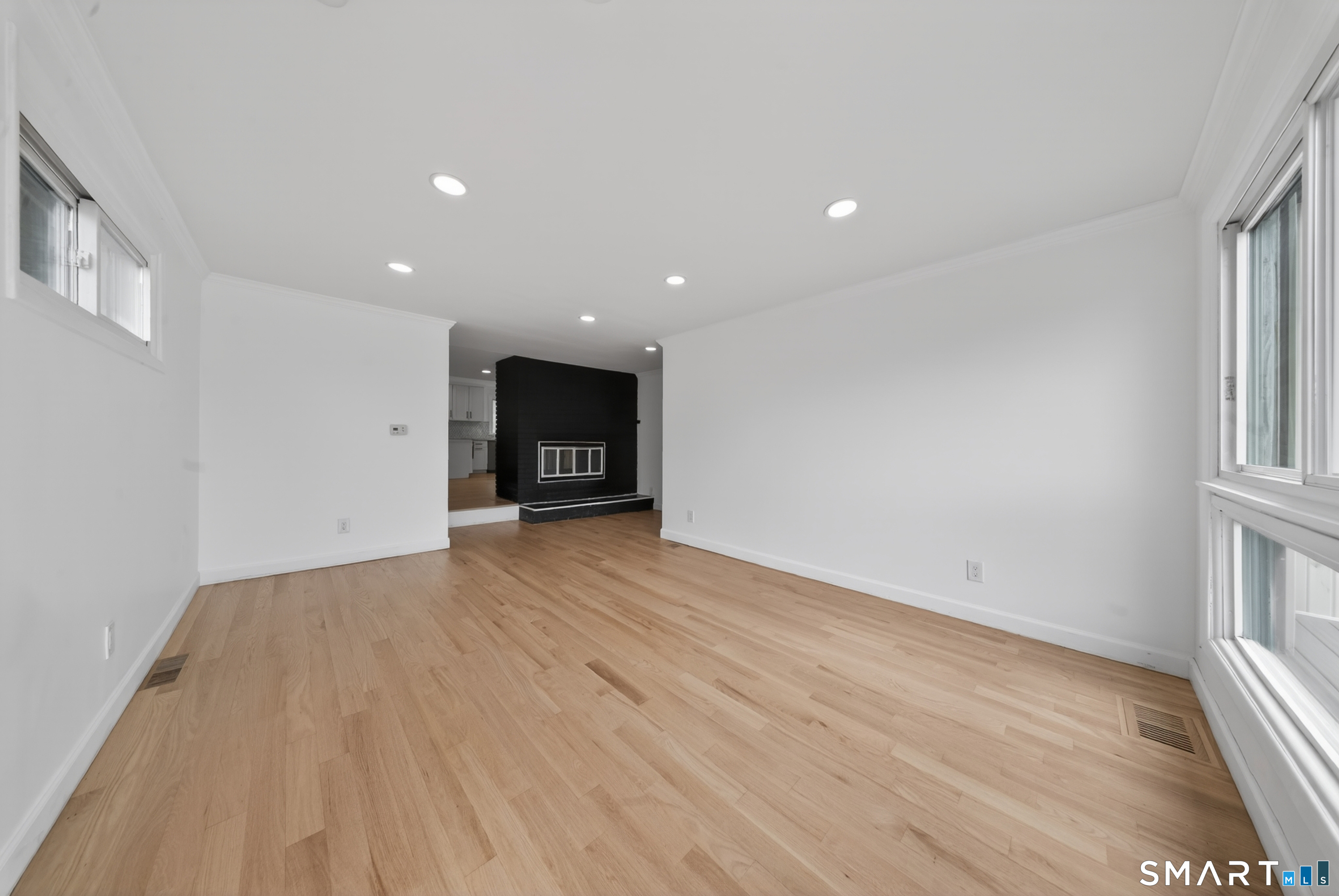 207 Hillcrest Road Bridgeport CT 06606