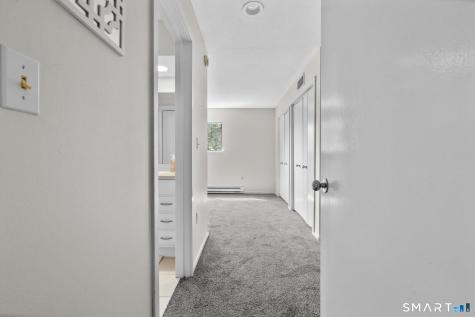 43 Great Meadow Lane Farmington CT 06001