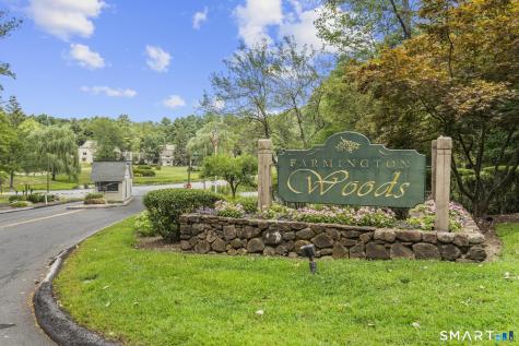43 Great Meadow Lane Farmington CT 06001