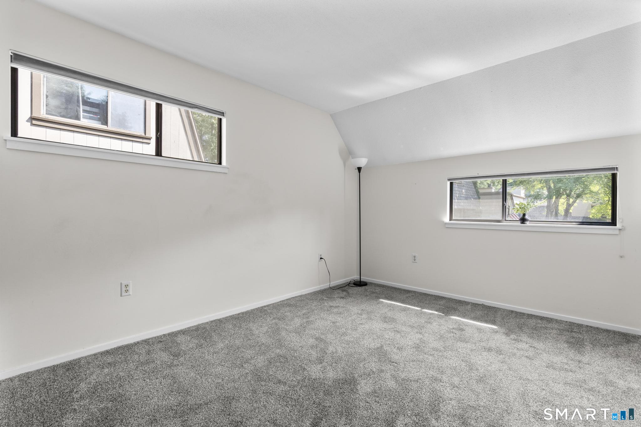 43 Great Meadow Lane Farmington CT 06001