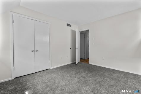 43 Great Meadow Lane Farmington CT 06001